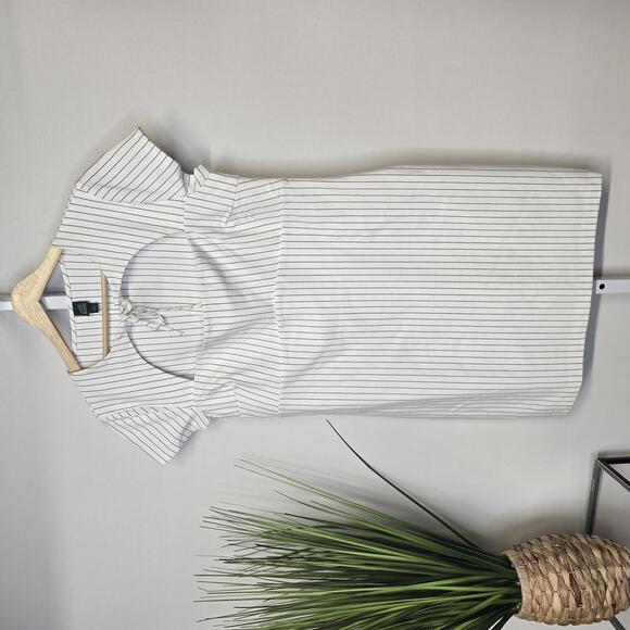 wild fable Dresses & Skirts - Wild Fable Womens Large White Pinstripe Cutout Short Sleeve Mini Dress VN1261424